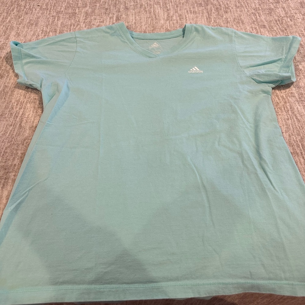 Adidas tshirt